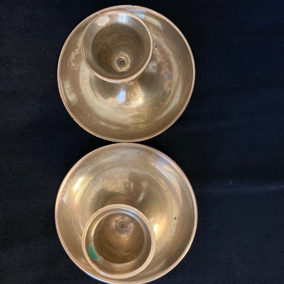 Brass candle sticks. Two antique brass candle sticks. - Picture 3 of 5